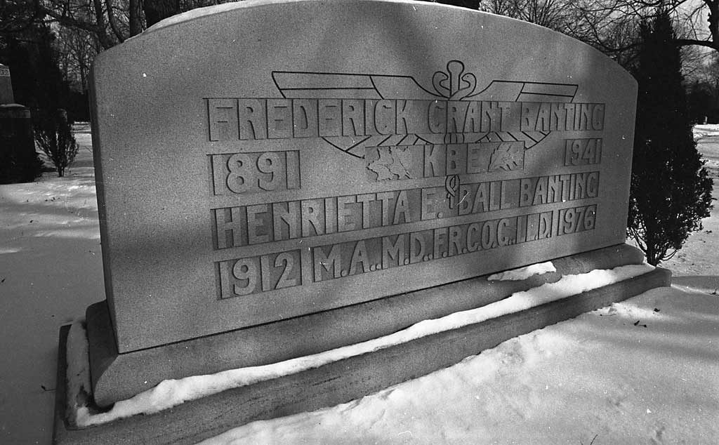 Frederick Banting Tomb